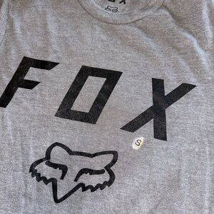 Men’s Small Fox tshirt